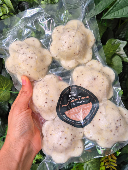 AREPA KIDS POLLO JAMON Y QUESO