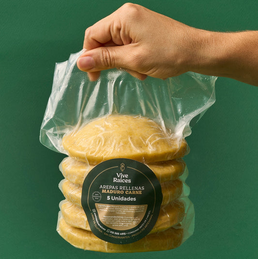AREPA RELLENA MADURO CARNE