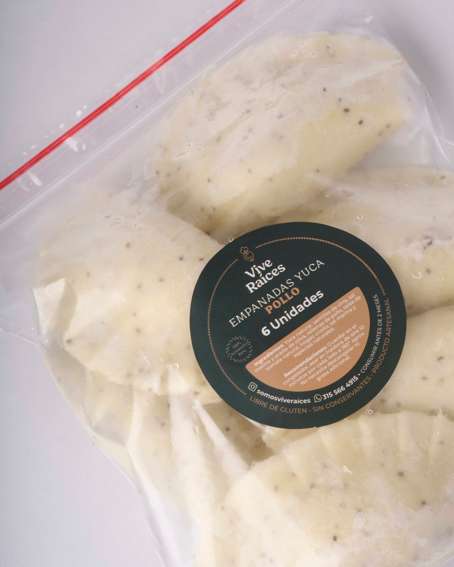 EMPANADAS DE YUCA POLLO