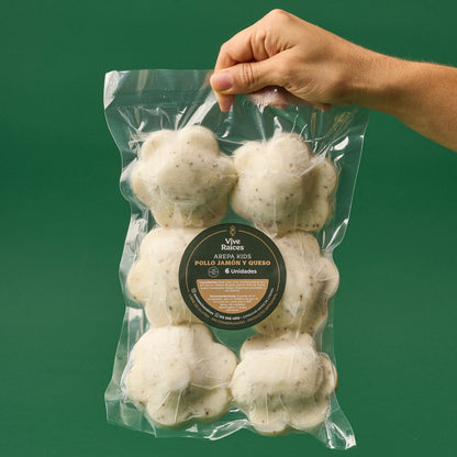 AREPA KIDS POLLO JAMON Y QUESO