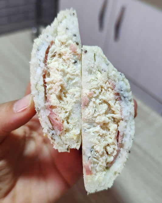 AREPA KIDS POLLO JAMON Y QUESO